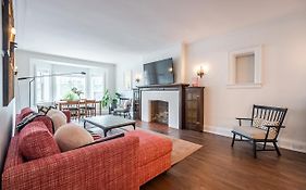 1540 King st W